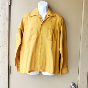 1960s 1970s Vintage Super Spun Permant Press Gold Kentfield Button down Shirt